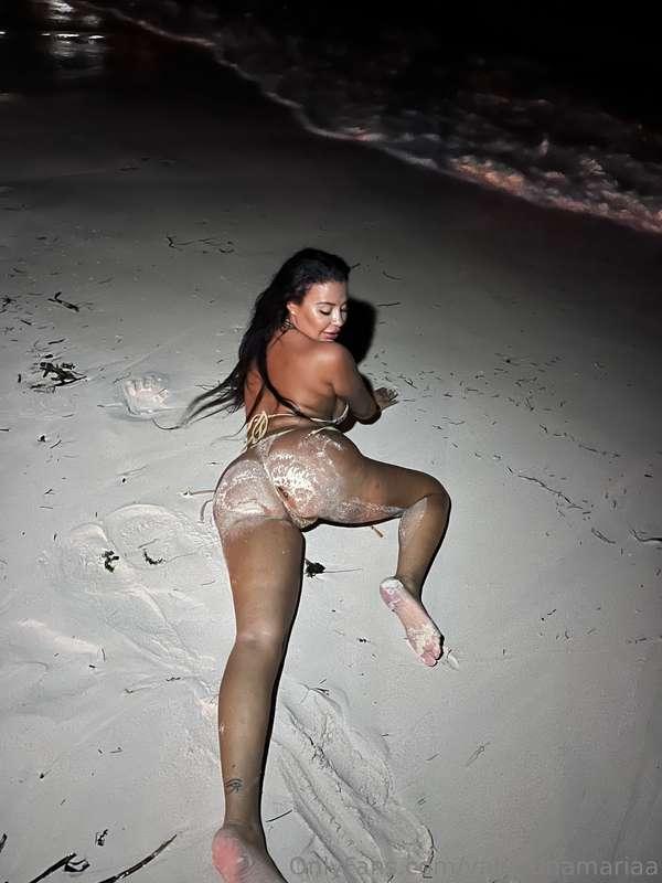 Ooops! The Sand made a mess on my cheeks 🙊 Can you do the sa..