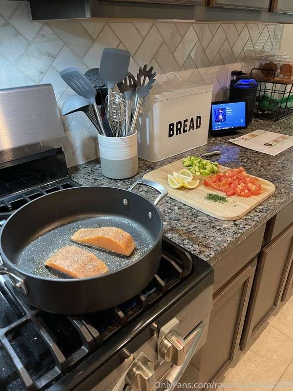 I cook too 😜