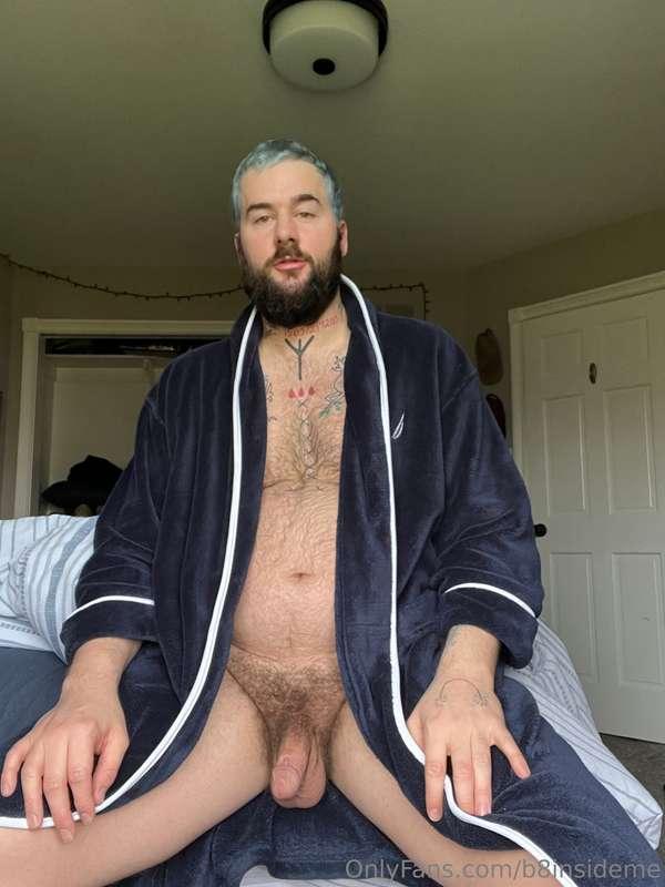 Help daddy out with this penis huh 🤔
