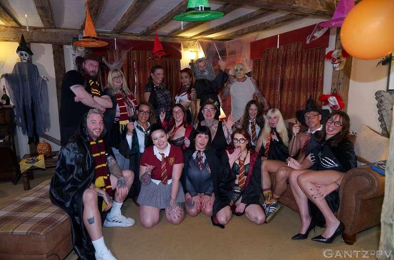 Harry Potter 16 person orgy video coming this week! 😉 @Engli..