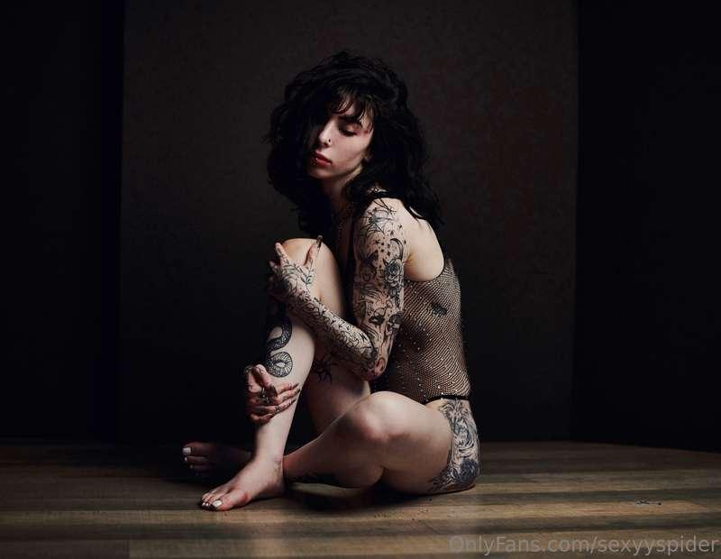 i took these photos right after a "break up". i say this wit..