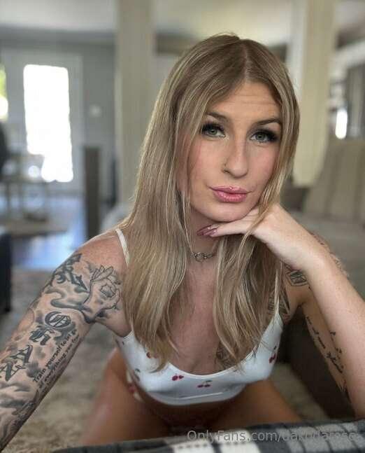 Do you like it when your girl makes the first move? 😈