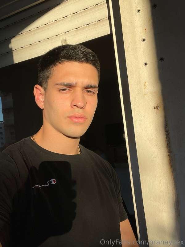 Getting some sunshine baby ☀️🔥