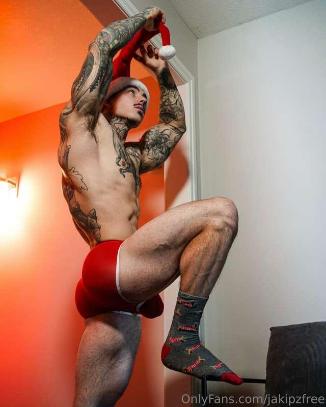 Don’t forget to get yourself a gift & check out my naughty C..