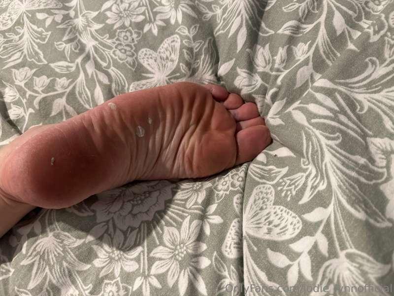 Been a hard day bare foot poor feet look worn out