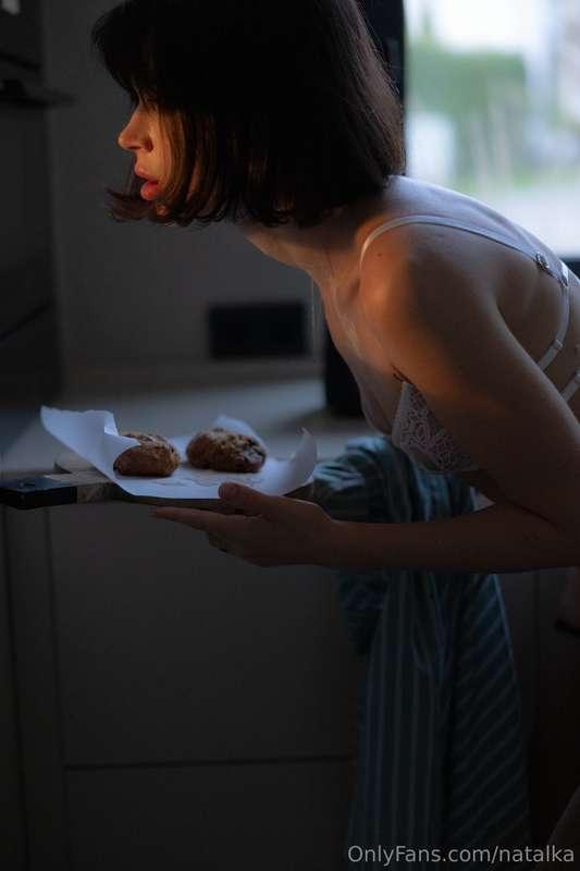 I plan to make cookies for breakfast...wanna try it?🍪