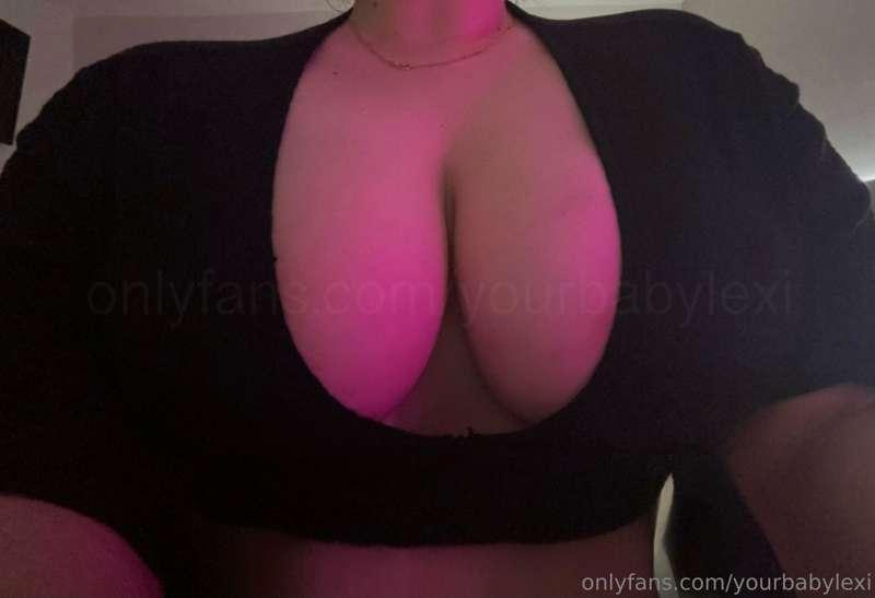 i need an everyday fuck-buddy that i can go to when im horny..