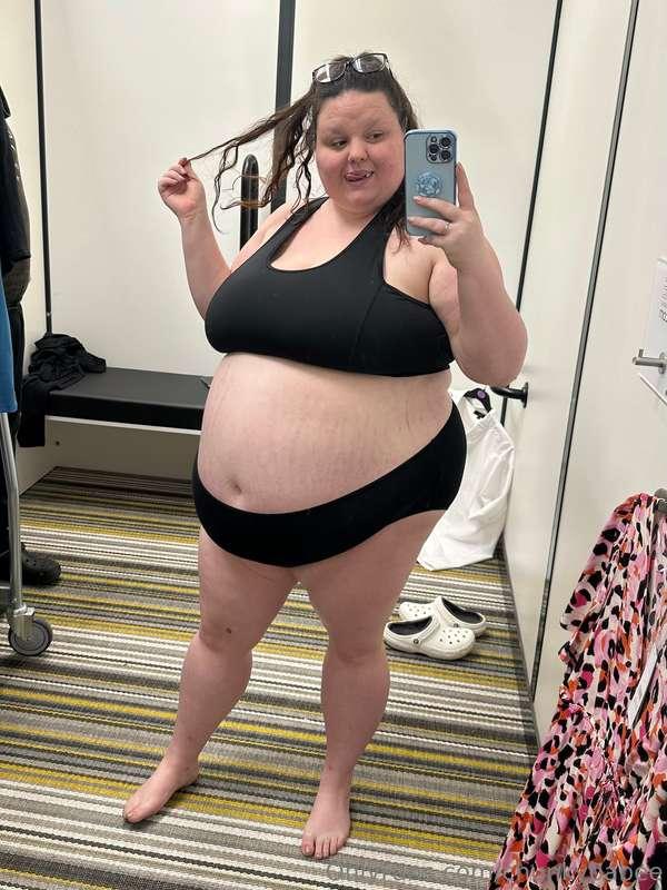Tried on some clothes yesterday but I look like I’m getting ..