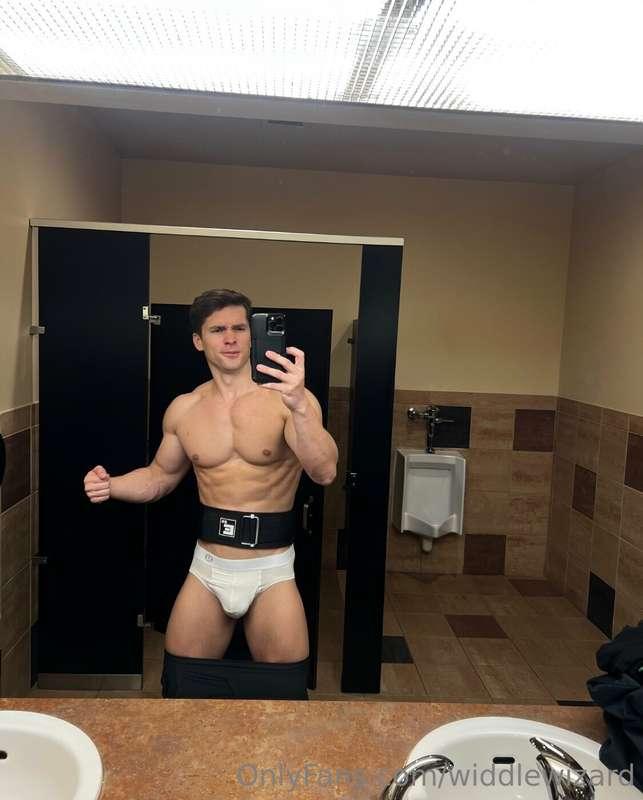 Workout belts are good for ur back