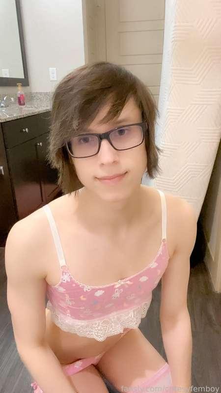 cutesyfemboy image #60