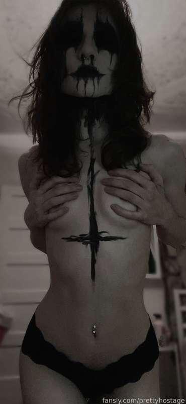 prettyhostage image #9