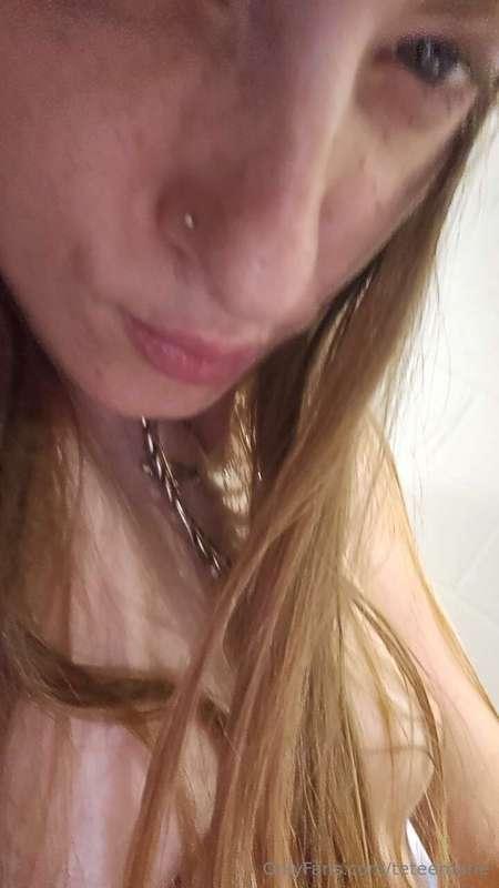 Peep my tit