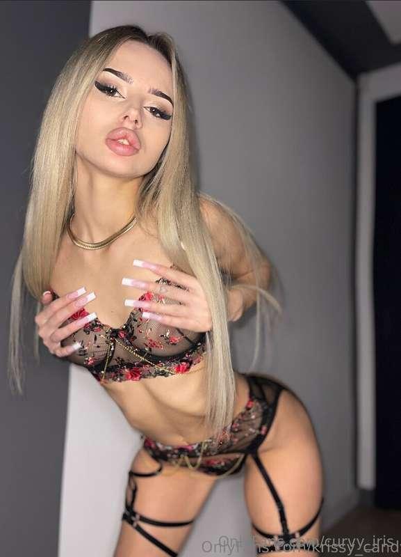 🔥𝐅𝐑𝐄𝐄🔥𝐅𝐑𝐄𝐄🔥𝐅𝐑𝐄𝐄🔥Fresh college cutie @krissy_candy wants to s..