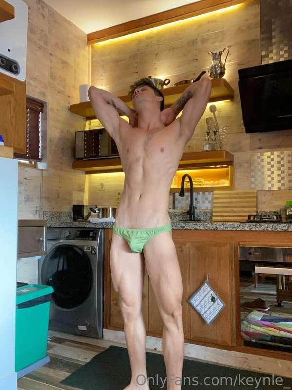 On weekends I like to be in undies all day long!! 🙈