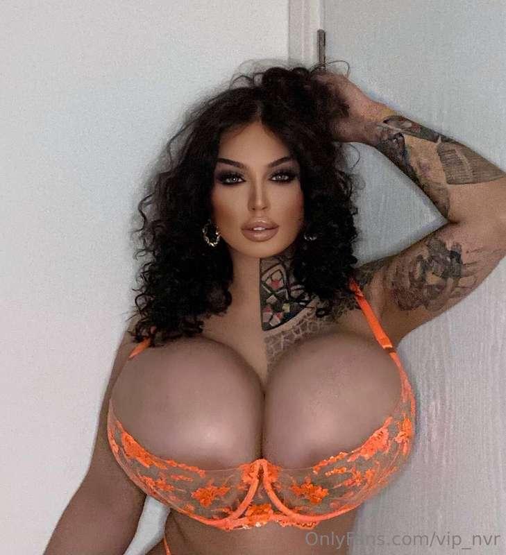 What am I doing in your inappropriate thoughts right now? 👀