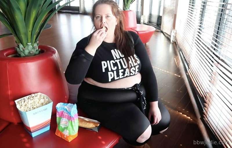 bbwjodie image #1