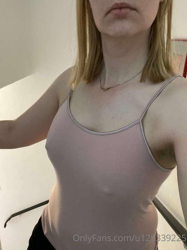 Have a nice day! #freeyourtits