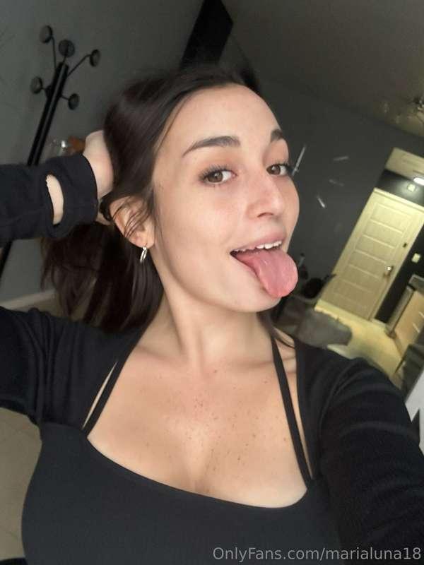 Let me suck you liked a P🍭Psicle...👅👅