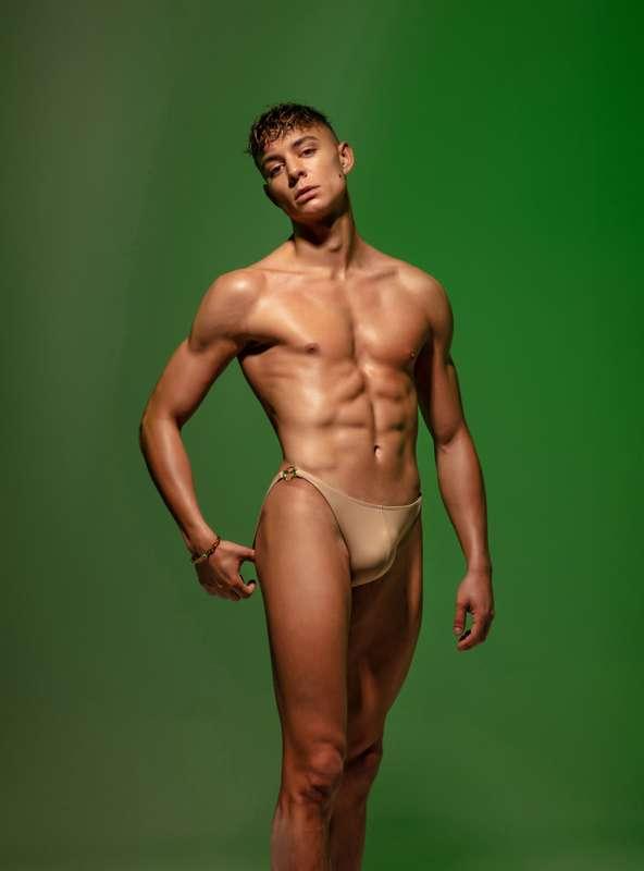 joan_crisol image #1