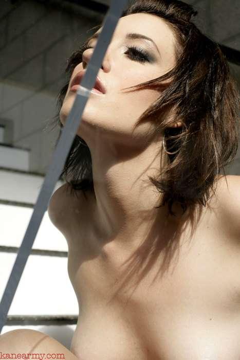 Why are we not DMing on my premium page, @kimberlykane ⁉️