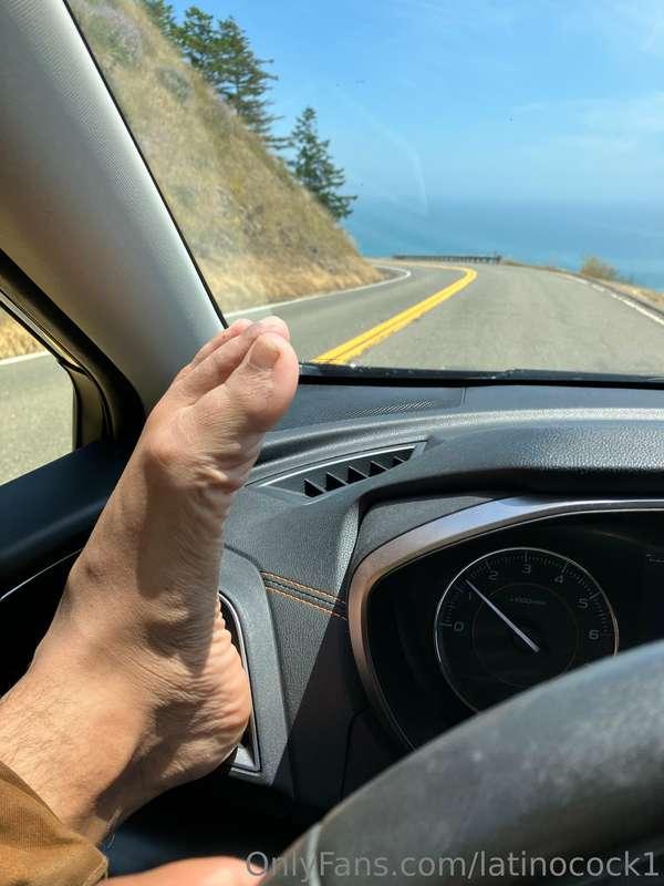 Any foot fetish lovers?