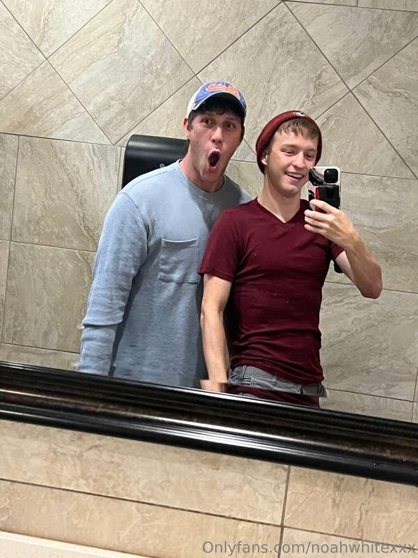 noahwhitexxx image #0