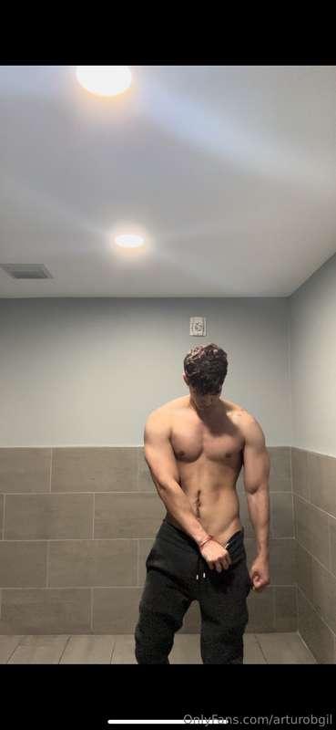Let me do you right now bb 😈