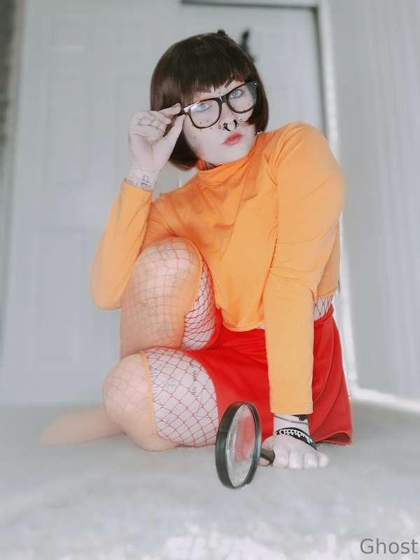 Jinkies!!! 
Velma's looking pretty hot 🥵🔥