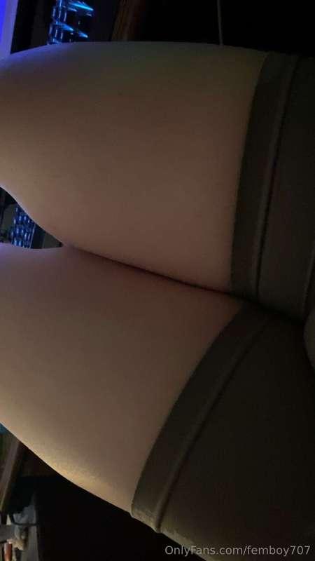femboy707 image #0