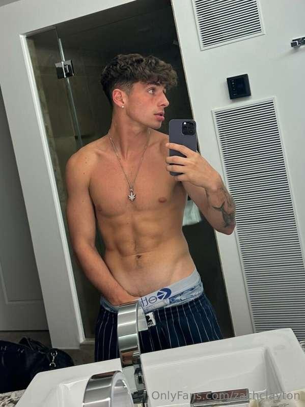 zachclayton image #3
