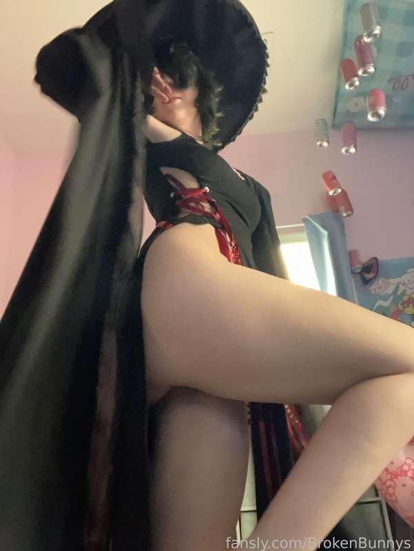 brokenbunnys image #1