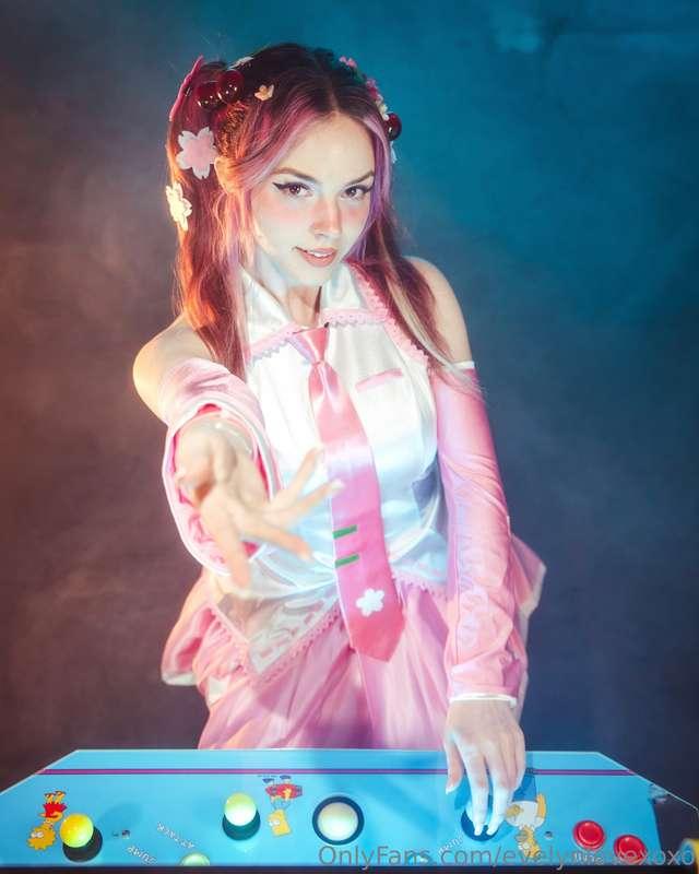 an arcade date sounds perfect for us, but fair warning: I wi..