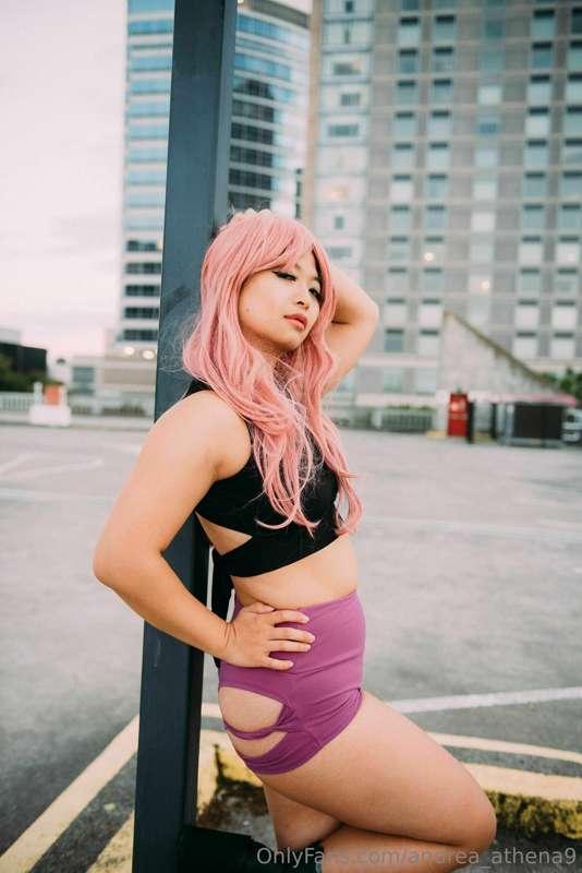 Feeling like a sexy bitch with this small flow of pictures h..