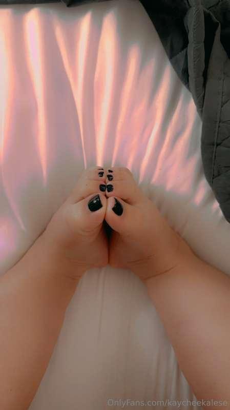 kaycheekalese image #2