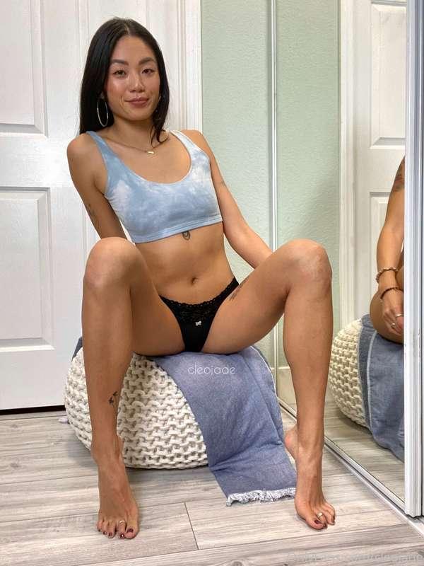 Check your inbox for my latest foot JOI. It’s almost 9mins l..