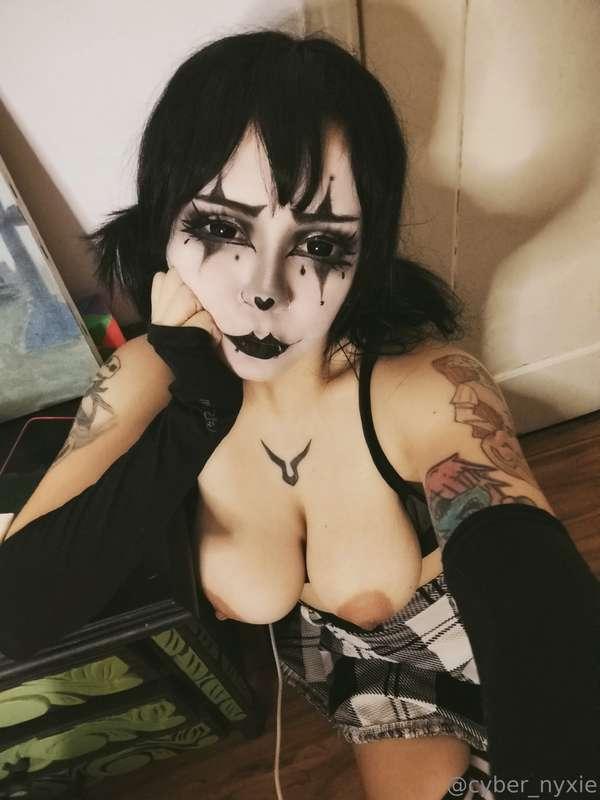 cyber_nyxie image #1