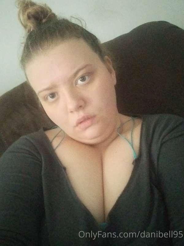 danibell95 image #0
