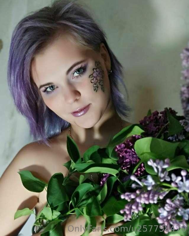 it's a paid subscription FOR $5! https://onlyfans.com/angel7..