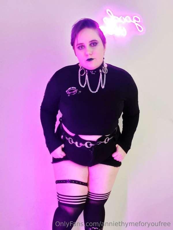Like the outfit daddy?