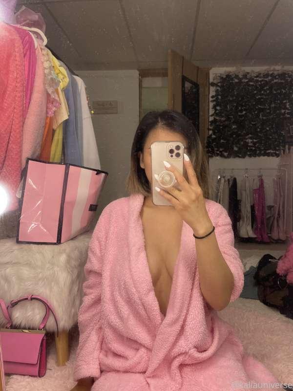 a few people think my tits are fake... i actually take that ..