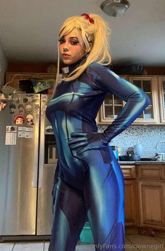 Discounted video; You Watch Samus Please Herself (masturbati..