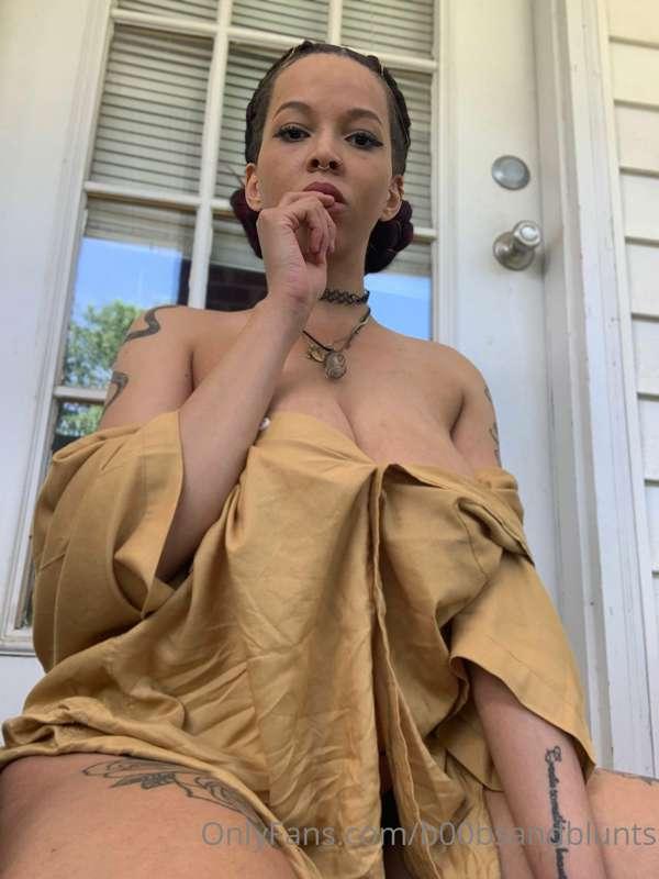 The other day, I went outside for a little ride😏
Unlock if y..