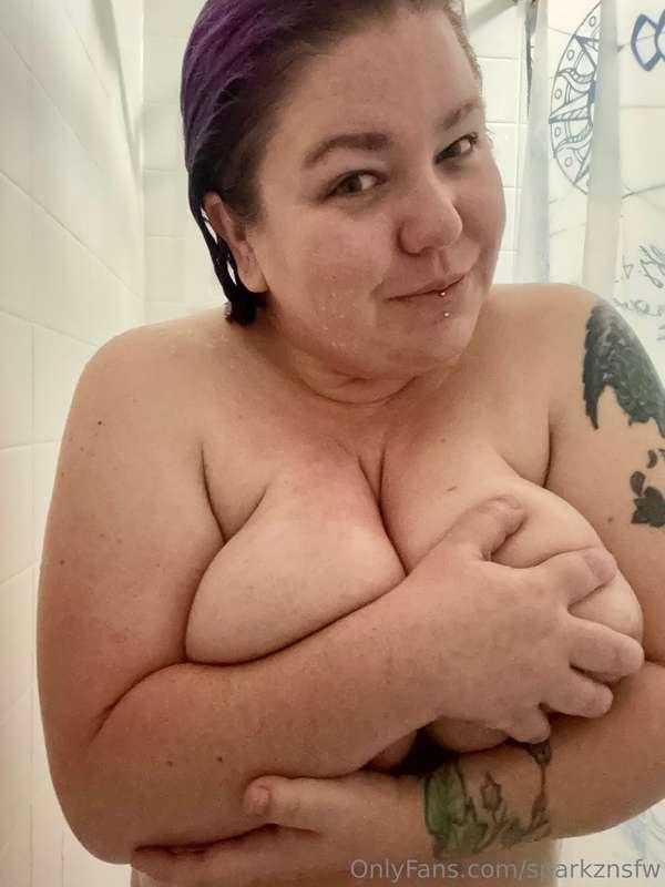 Took a really steamy shower today and wanted you to join in ..
