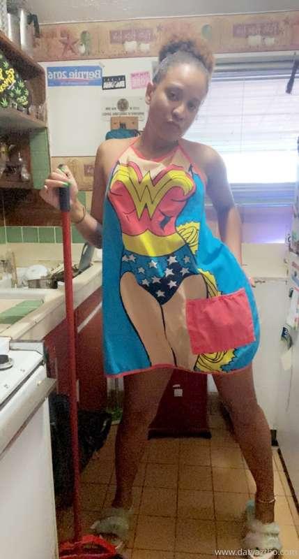 TGIF ! Do you like my new apron ?