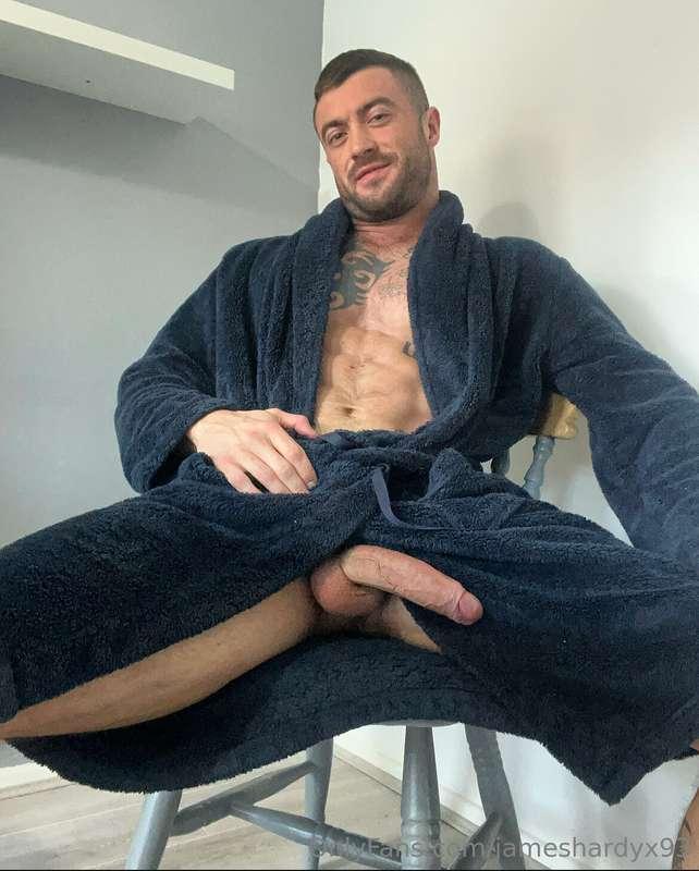 Look, I got a seat for you 😈😈