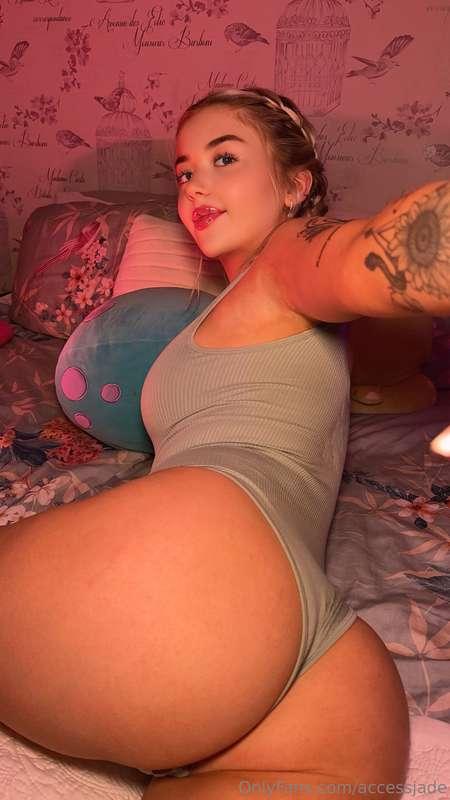 Have you ever ate it from the back? 🙈