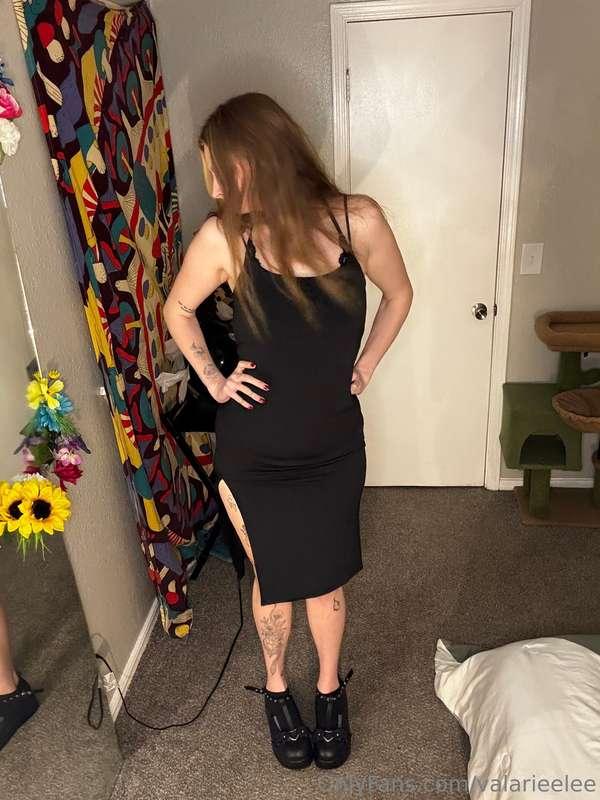 valarieelee image #0