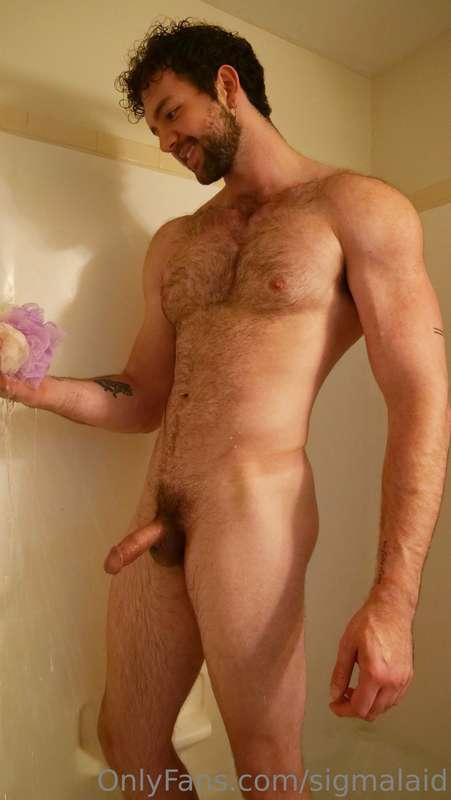 I’m getting clean but I wouldn’t mind getting dirty again 😏❤..