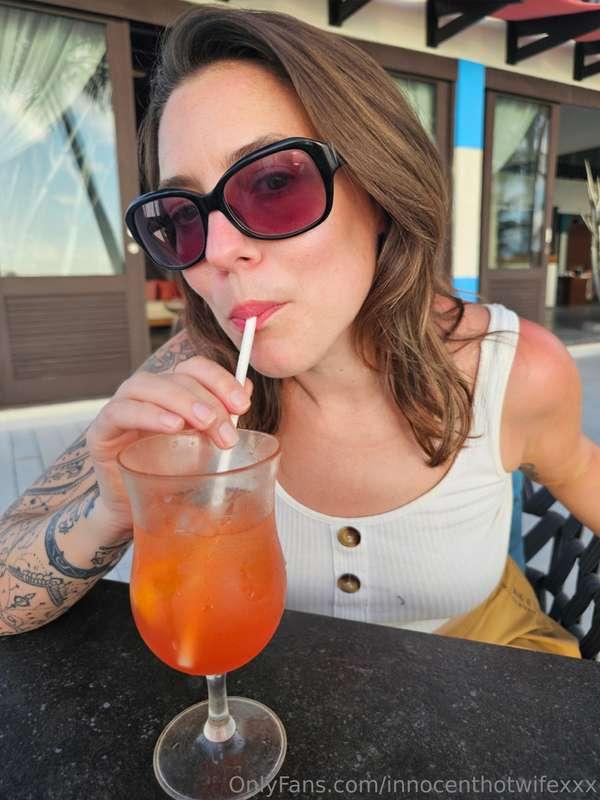 Sucking like a pro 🤪