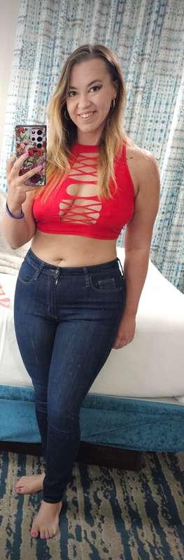Just your average girl next door looking for someone to play..